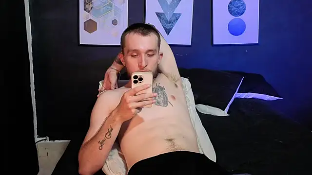 Dylanwhite23  online show from March 2026 10:24:02 PM