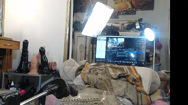 Jennytop online show from September 2025 04:52:01 PM