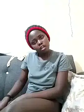 Sweetcecie01 online show from September 2025 09:04:02 PM