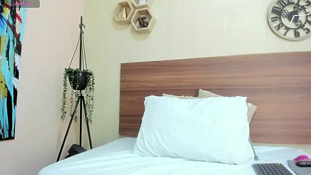 Snapshot of Anastasiapriest chatting on December 2025 12:14:02 PM Anastasiapriest online show from December 2025 12:14:02 PM