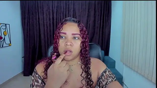 AngelaCoffee online show from October 2025 10:09:01 PM