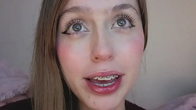 SofiaGc online show from November 2025 03:50:01 AM