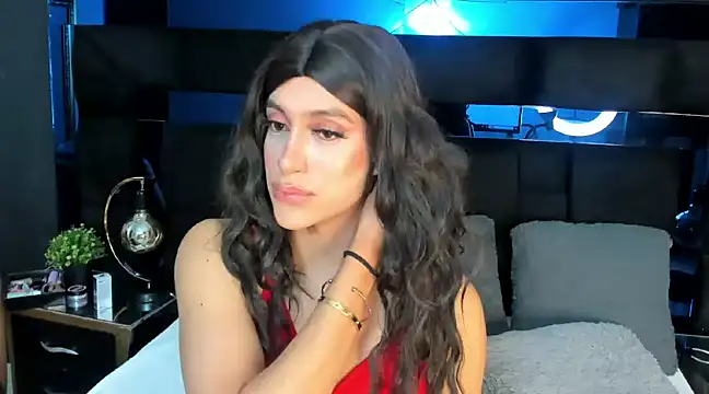 Snapshot of _cat_18 chatting on January 2025 12:05:02 AM  cat 18 online show from January 2025 12:05:02 AM