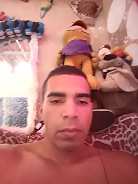 Snapshot of Tedoysexo23 chatting on February 2025 01:43:01 PM Tedoysexo23 online show from February 2025 01:43:01 PM