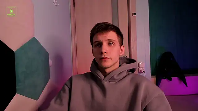 Snapshot of MarkGWalker chatting on February 2025 04:39:01 AM MarkGWalker online show from February 2025 04:39:01 AM