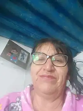 clarita 01 online show from March 2026 01:04:02 PM