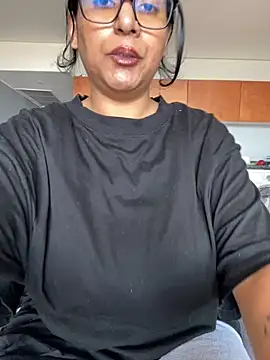 Indianbutter11 online show from November 2025 08:19:01 AM