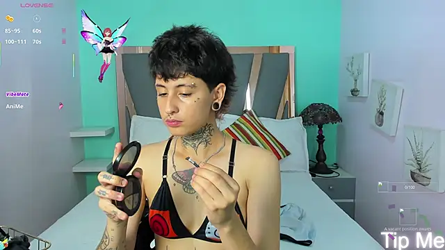 Snapshot of Ethan_lennox chatting on November 2025 07:17:01 PM Ethan lennox online show from November 2025 07:17:01 PM