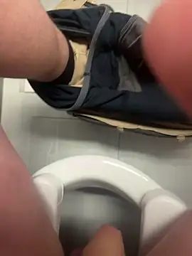 Bolo23693 online show from November 2025 03:23:02 PM