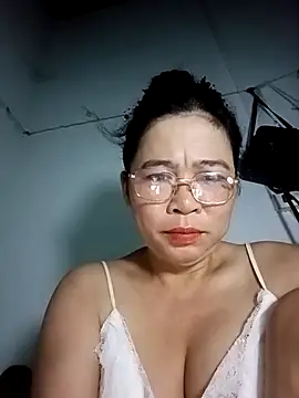 Snapshot of Sexy-asslove90 chatting on September 2025 08:36:01 PM Sexy-asslove90 online show from September 2025 08:36:01 PM