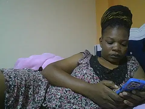 Snapshot of clakemmy250 chatting on January 2025 06:49:01 PM clakemmy250 online show from January 2025 06:49:01 PM