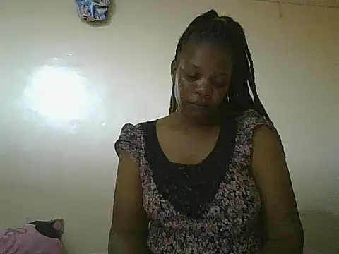 Snapshot of clakemmy250 chatting on January 2025 08:15:02 PM clakemmy250 online show from January 2025 08:15:02 PM