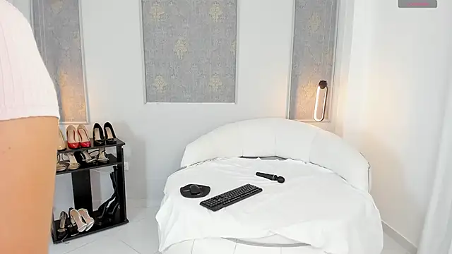 Sara Gomez online show from February 2026 03:28:01 PM