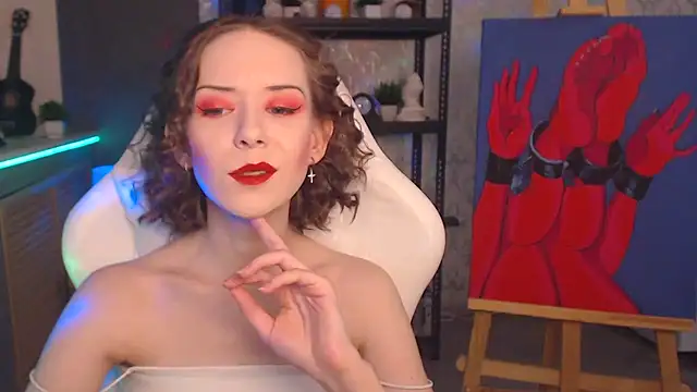 FascinatingEyess online show from December 2025 06:28:01 PM