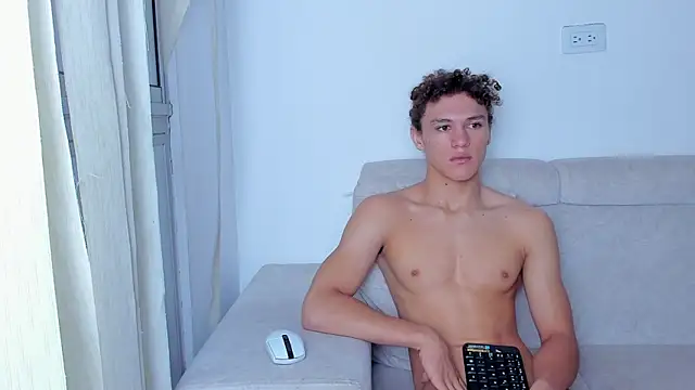 Snapshot of laurent_nova chatting on January 2025 10:50:02 AM laurent nova online show from January 2025 10:50:02 AM