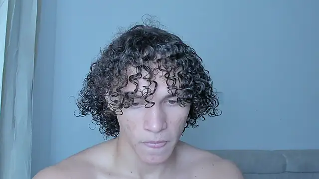 Snapshot of laurent_nova chatting on February 2025 03:52:01 AM laurent nova online show from February 2025 03:52:01 AM