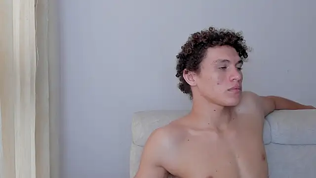 Snapshot of laurent_nova chatting on February 2025 02:22:02 PM laurent nova online show from February 2025 02:22:02 PM