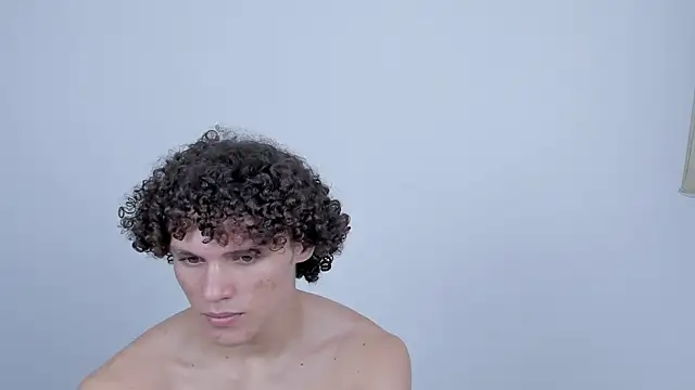 Snapshot of laurent_nova chatting on March 2025 10:20:01 PM laurent nova online show from March 2025 10:20:01 PM