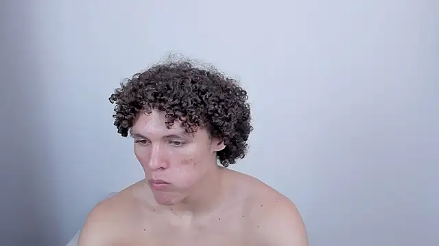 Snapshot of laurent_nova chatting on March 2025 10:04:02 PM laurent nova online show from March 2025 10:04:02 PM