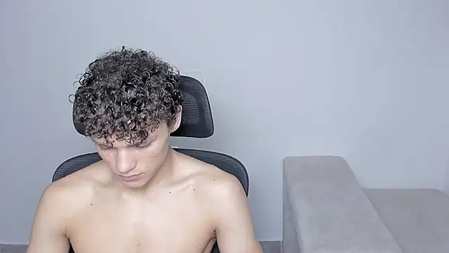 Snapshot of laurent_nova chatting on September 2025 06:31:02 PM laurent nova online show from September 2025 06:31:02 PM