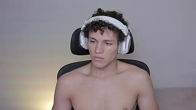 Snapshot of laurent_nova chatting on October 2025 08:58:02 AM laurent nova online show from October 2025 08:58:02 AM