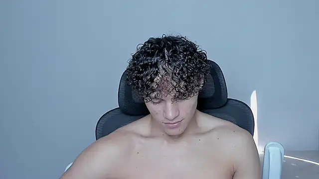 Snapshot of laurent_nova chatting on October 2025 06:12:01 PM laurent nova online show from October 2025 06:12:01 PM