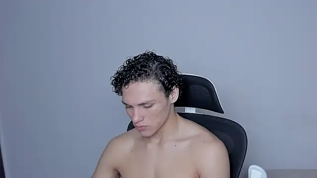 Snapshot of laurent_nova chatting on November 2025 01:11:01 AM laurent nova online show from November 2025 01:11:01 AM