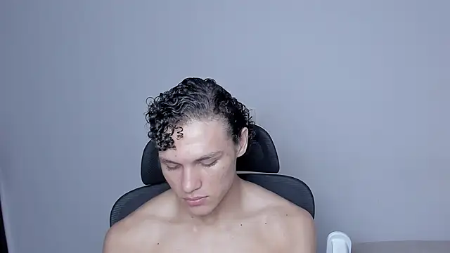 Snapshot of laurent_nova chatting on November 2025 08:25:02 PM laurent nova online show from November 2025 08:25:02 PM