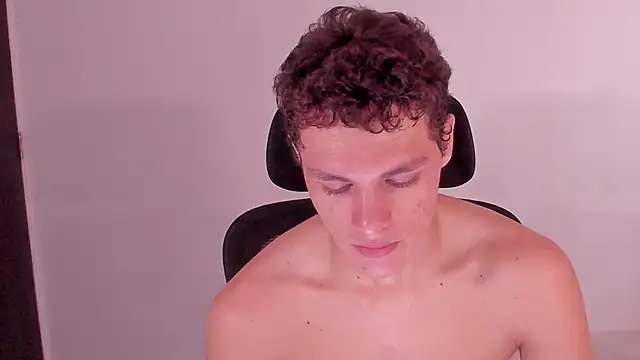 laurent nova online show from March 2026 08:34:02 PM