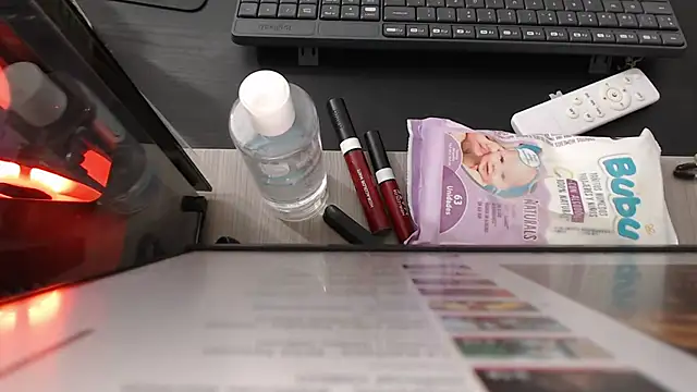 Snapshot of zehra_sanem chatting on November 2025 05:28:02 PM zehra sanem online show from November 2025 05:28:02 PM