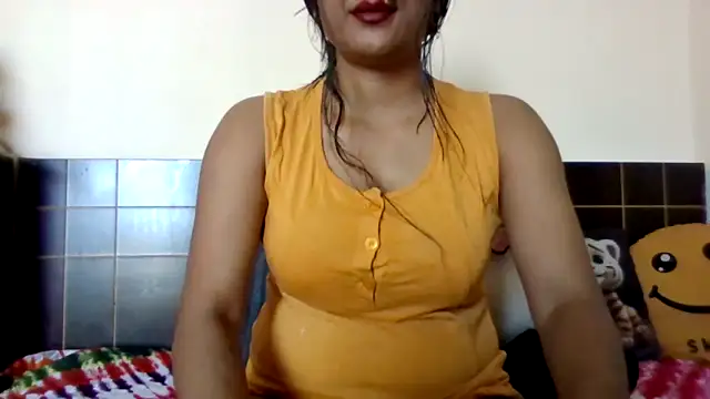 Queenhimanshi online show from April 2026 08:54:01 AM