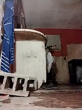 Snapshot of brownfeet chatting on December 2024 06:17:02 AM brownfeet online show from December 2024 06:17:02 AM