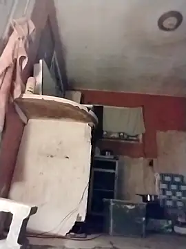 Snapshot of brownfeet chatting on March 2025 04:56:01 AM brownfeet online show from March 2025 04:56:01 AM