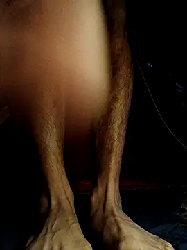 Snapshot of brownfeet chatting on November 2025 08:17:02 AM brownfeet online show from November 2025 08:17:02 AM