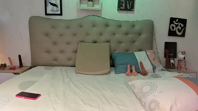 Antonella Montanari online show from March 2026 01:05:02 AM