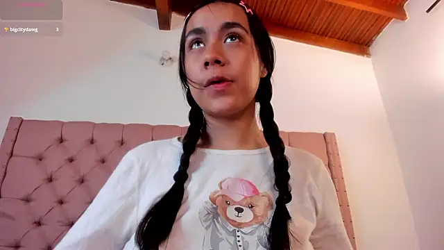 xanna sweet online show from December 2024 12:50:01 AM