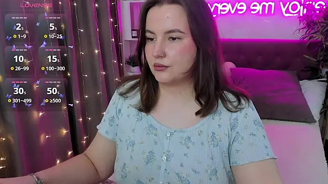 FeralPeach online show from March 2026 07:35:02 AM