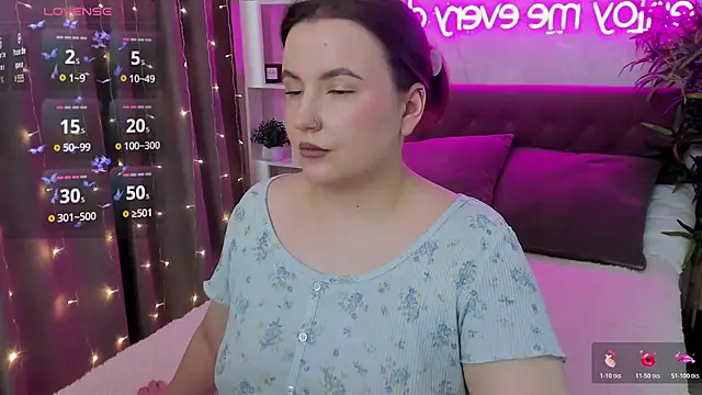 FeralPeach online show from April 2026 07:28:02 AM