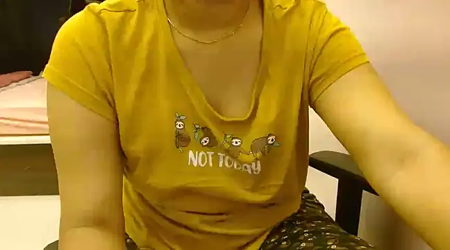 priya  81 online show from January 2025 05:24:02 PM