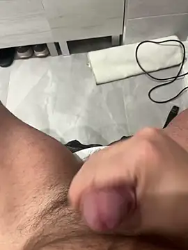 -Manu-85 online show from November 2025 08:20:01 PM