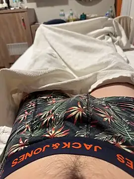 youngermansas online show from September 2025 02:43:01 PM