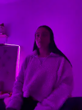 Ady 18 online show from March 2025 12:43:01 AM