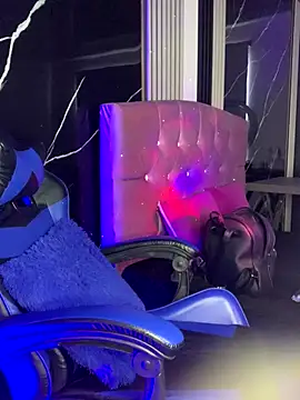 Ady 18 online show from December 2025 07:45:02 PM