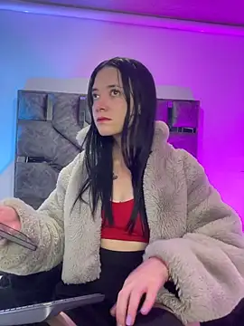 Ady 18 online show from March 2026 01:00:01 PM