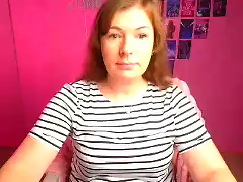 Snapshot of Lissmilf chatting on October 2025 11:40:01 AM Lissmilf online show from October 2025 11:40:01 AM