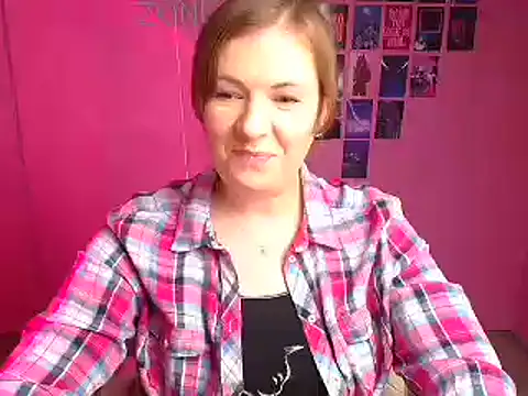 Snapshot of Lissmilf chatting on October 2025 12:28:01 PM Lissmilf online show from October 2025 12:28:01 PM