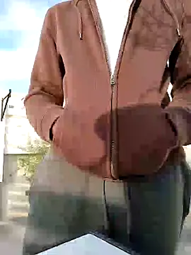 KeptupInosine online show from March 2025 03:49:01 PM