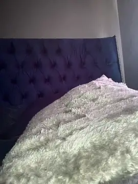 Chubbykarisma27 online show from December 2025 09:47:01 AM