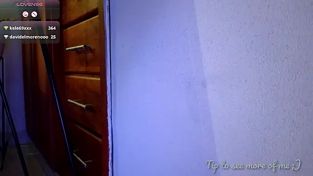 Snapshot of maria_flowwer chatting on January 2025 11:04:02 AM maria flowwer online show from January 2025 11:04:02 AM