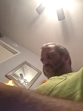 Snapshot of silkstroker6981 chatting on September 2025 03:38:02 PM silkstroker6981 online show from September 2025 03:38:02 PM